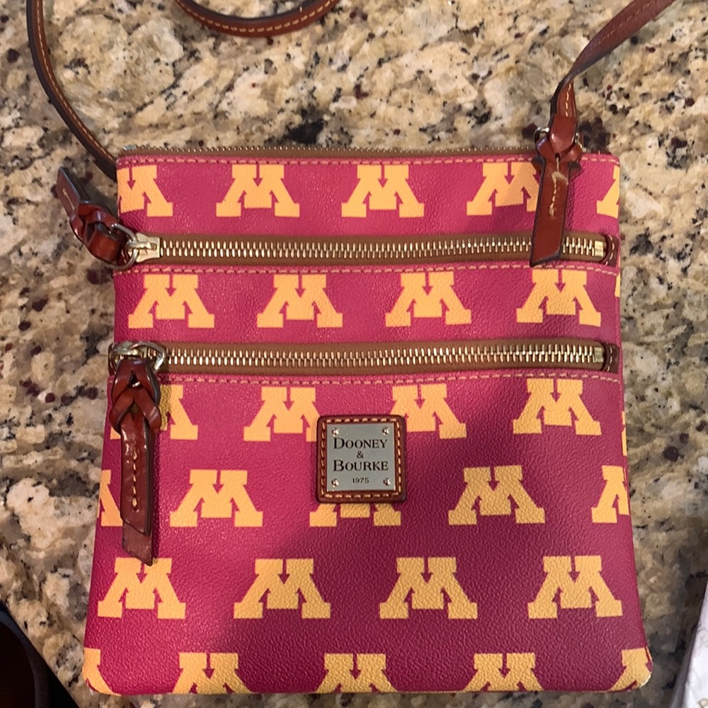 Dooney & Bourke university of Minnesota crossbody